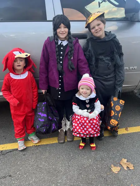Josh and Chrissy family memory 196